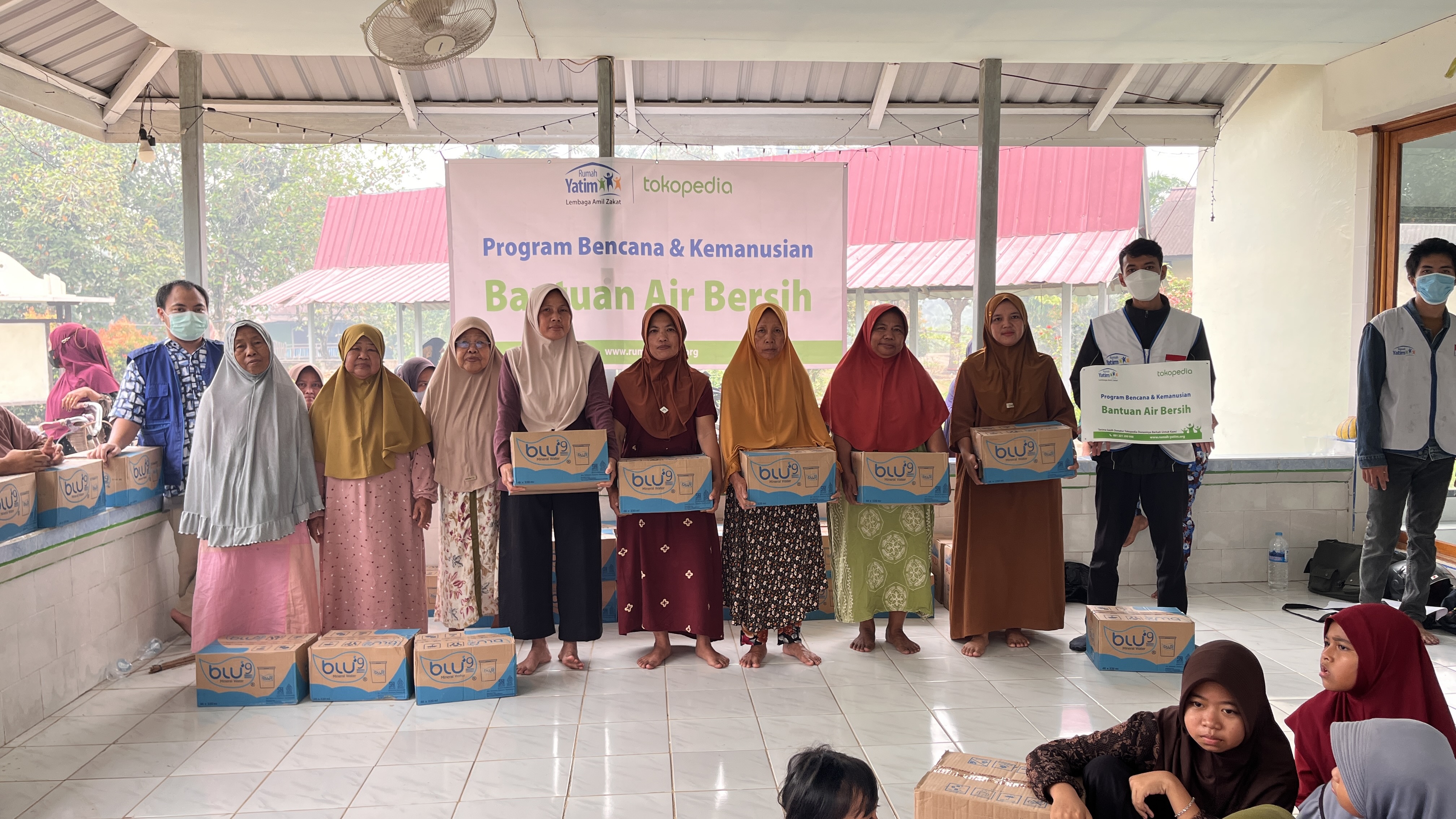 DONASIMU BANTU SAUDARA KALIMANTAN BERTAHAN